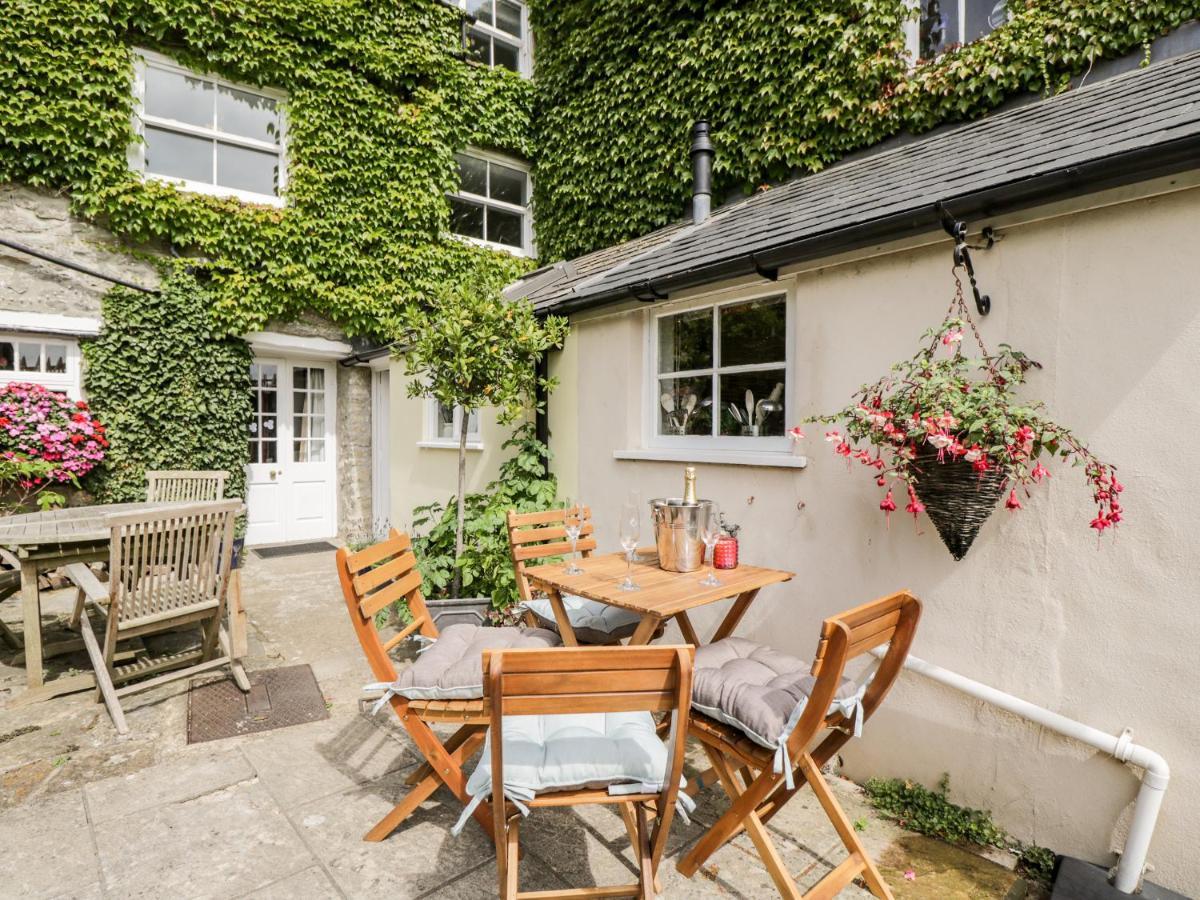 Corner Cottage Malmesbury Exterior photo
